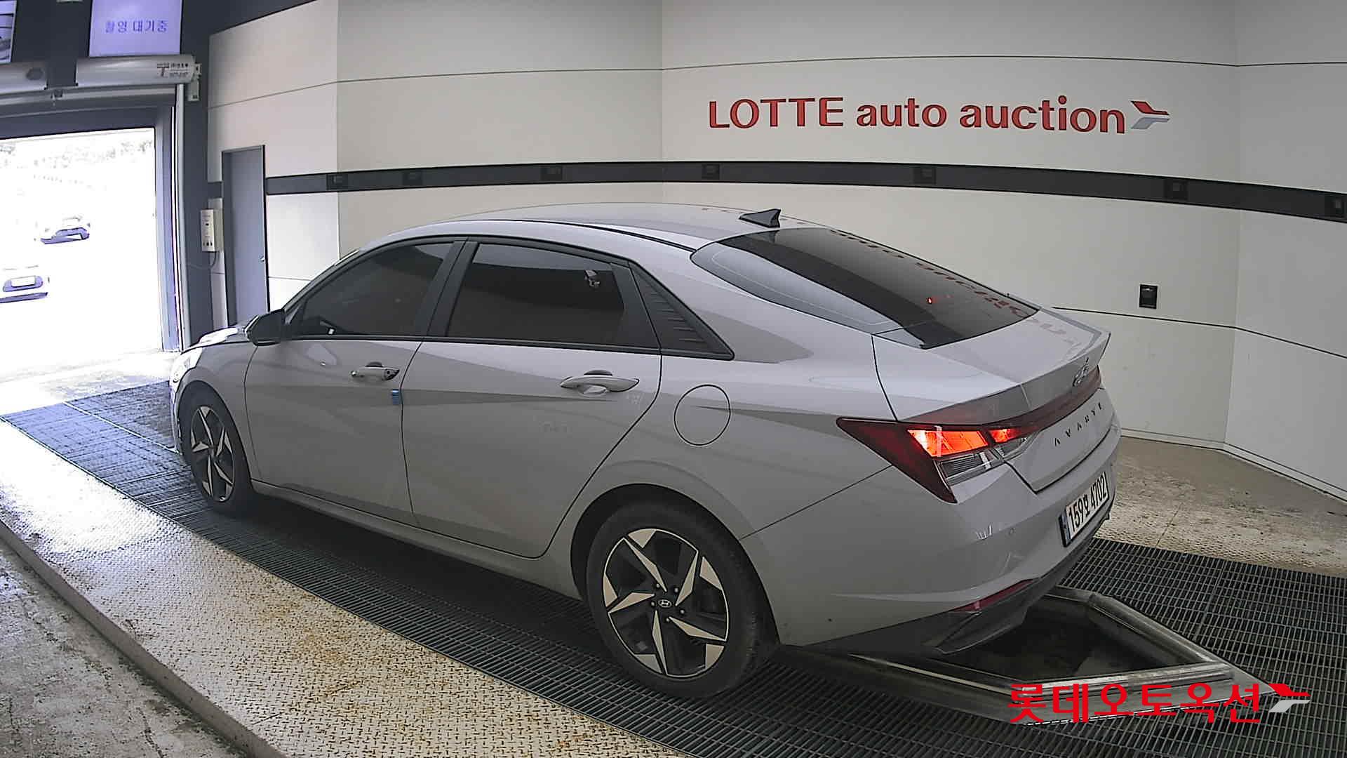 2023 - hyundai avante