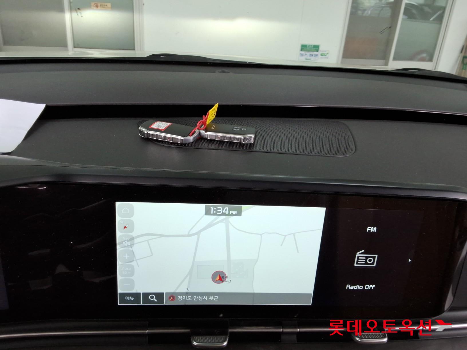 2023 - kia carnival