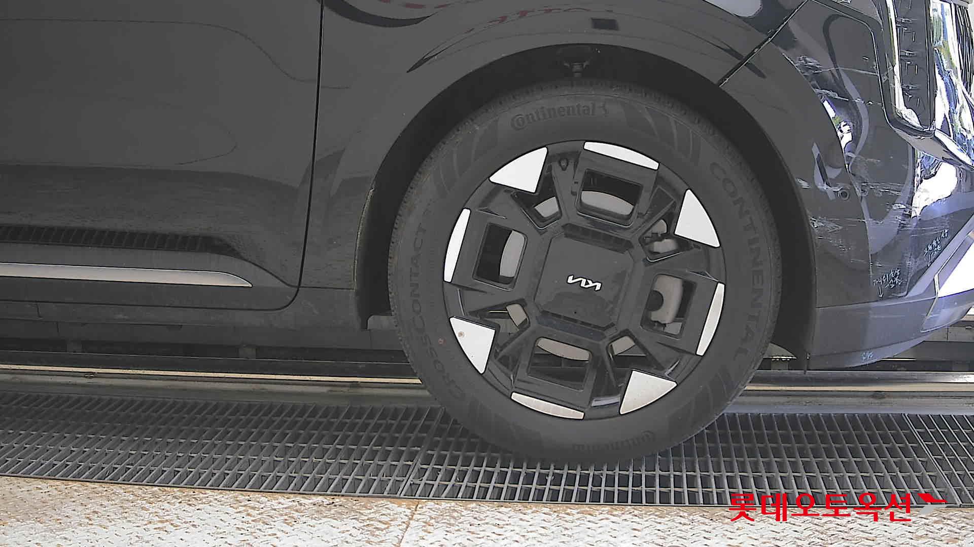 2025 - kia carnival