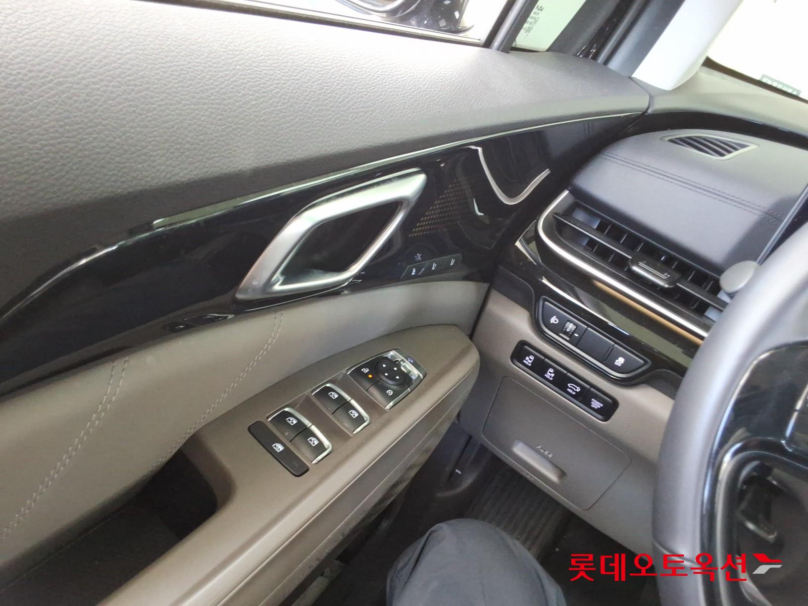 2025 - kia carnival