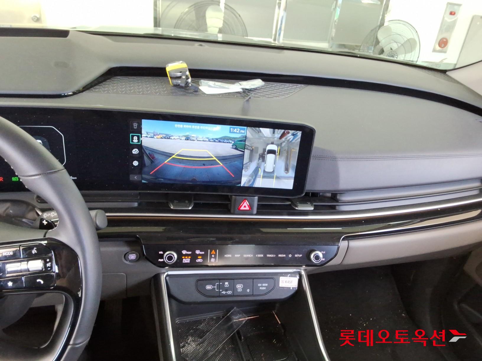 2025 - kia carnival