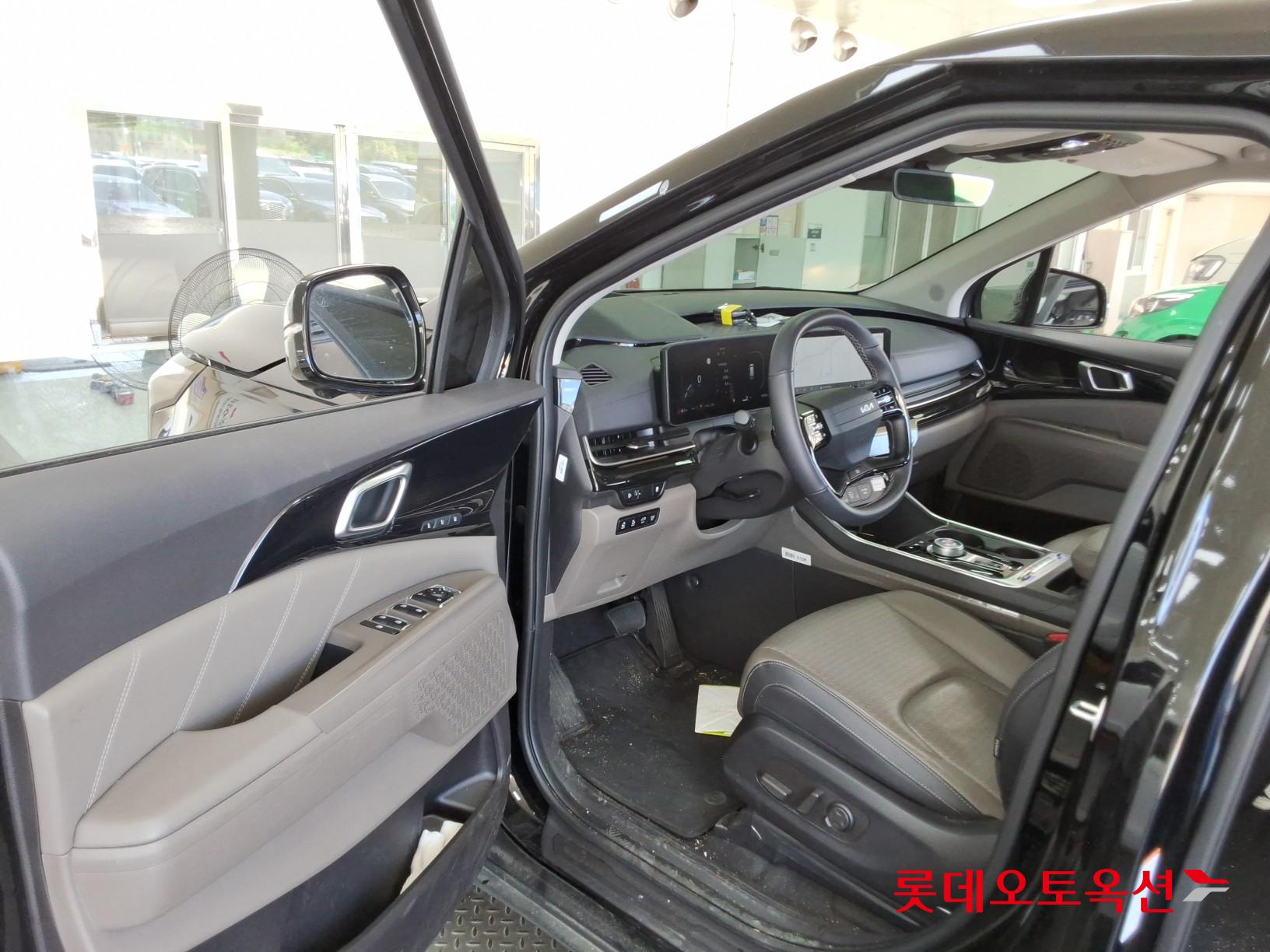 2025 - kia carnival