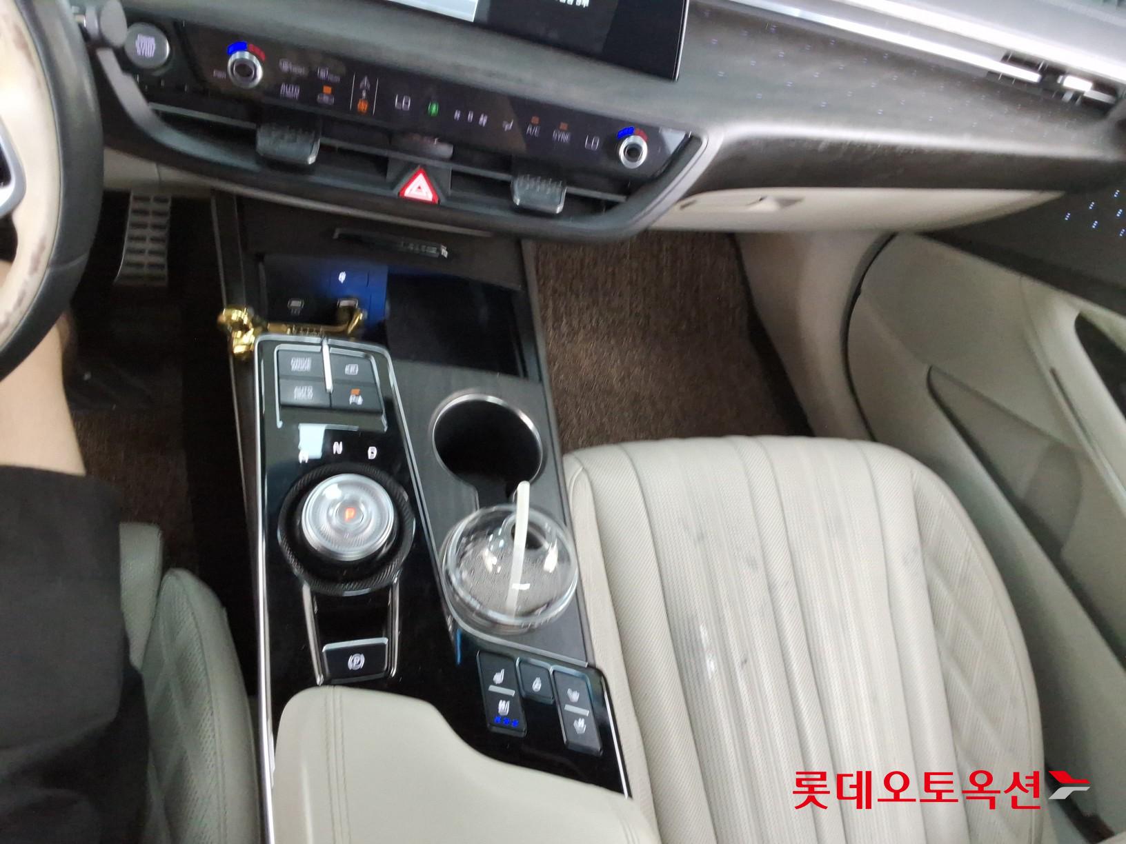2023 - kia k8