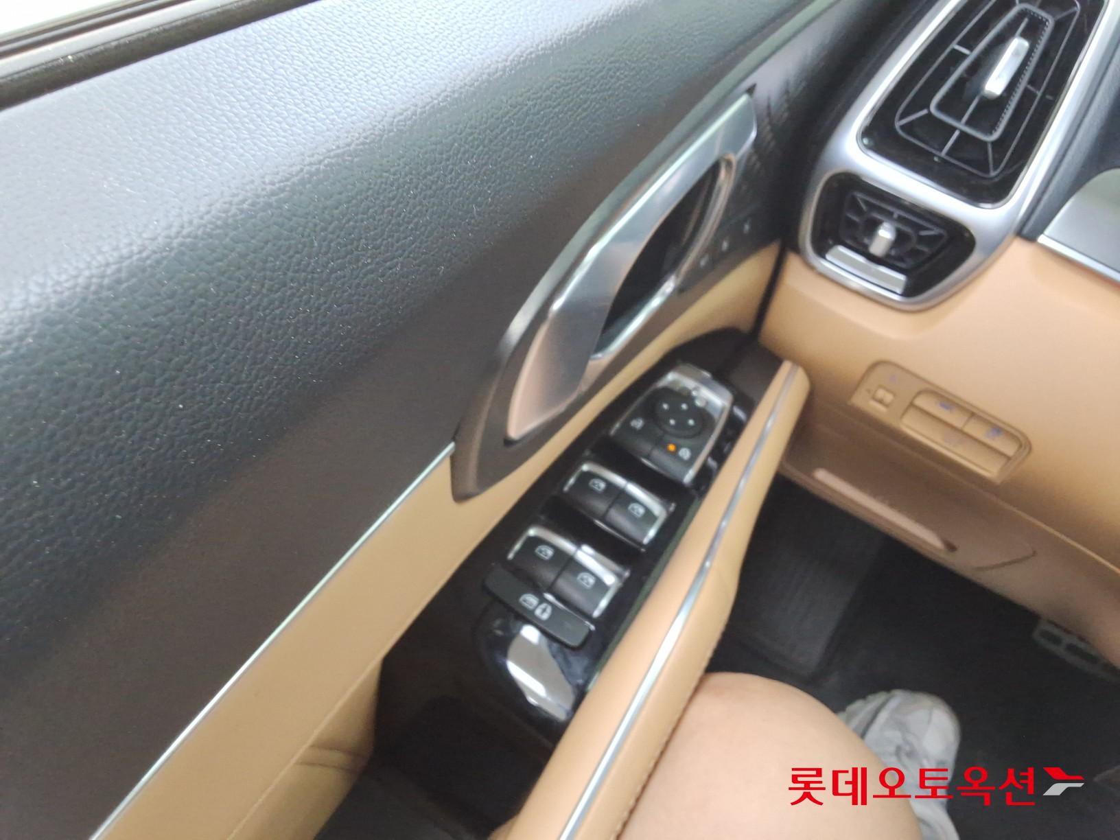 2022 - kia sorento