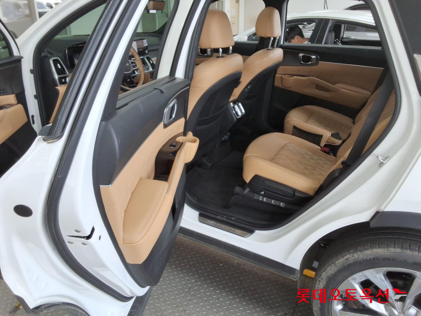 2022 - kia sorento