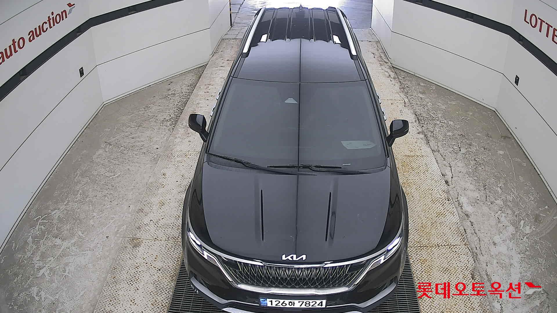 2023 - kia carnival