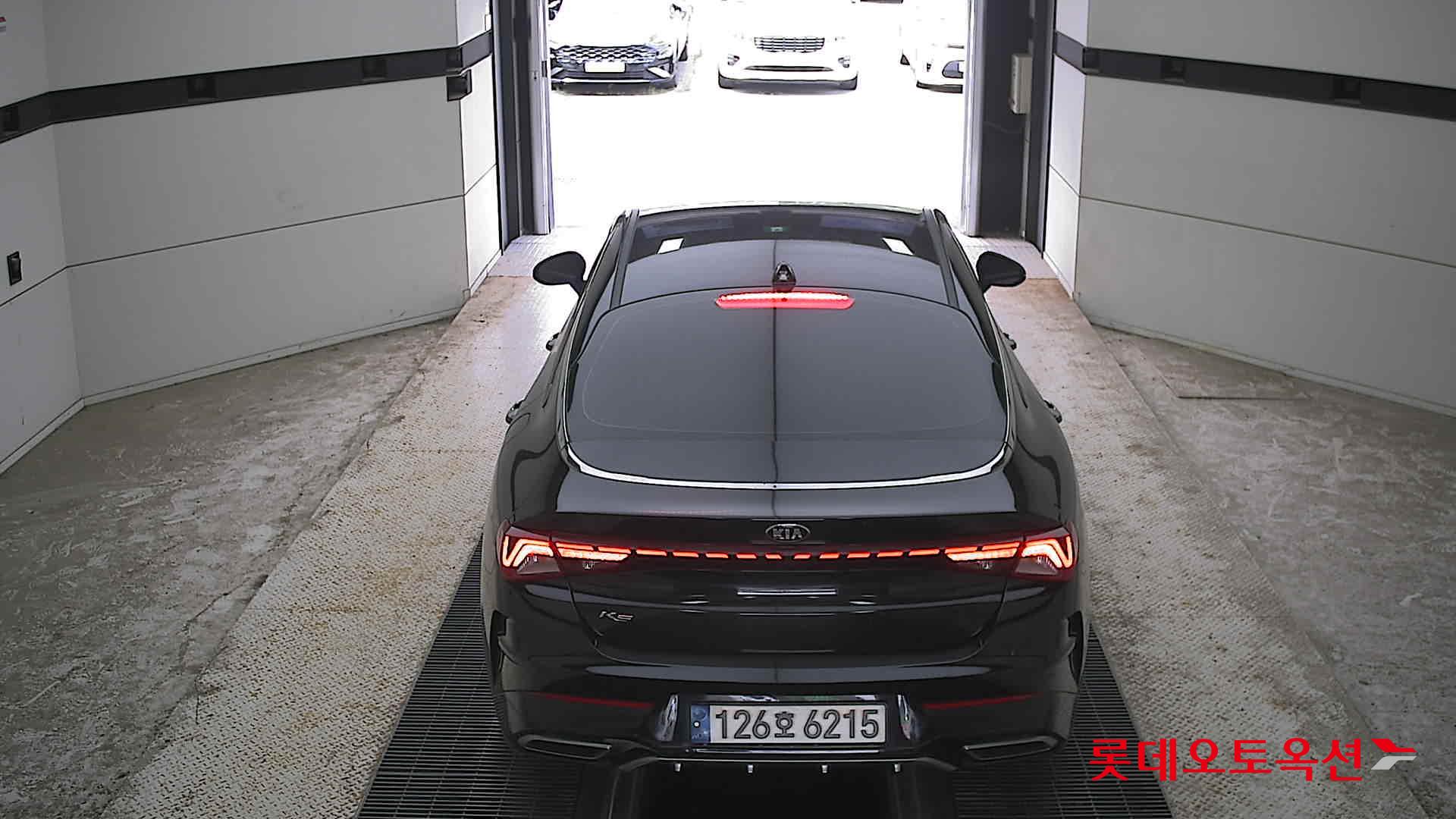 2021 - kia k5