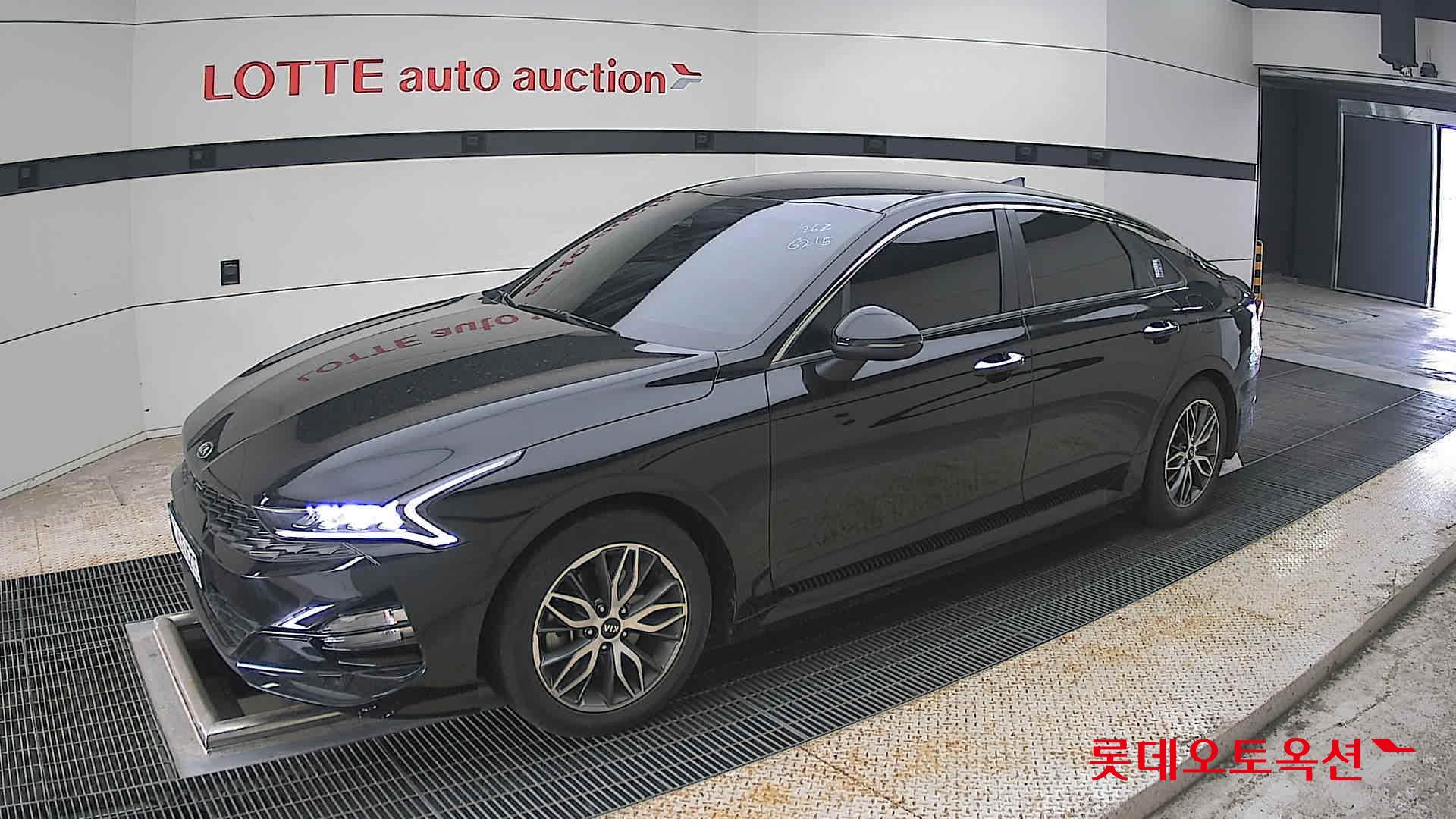 2021 - kia k5