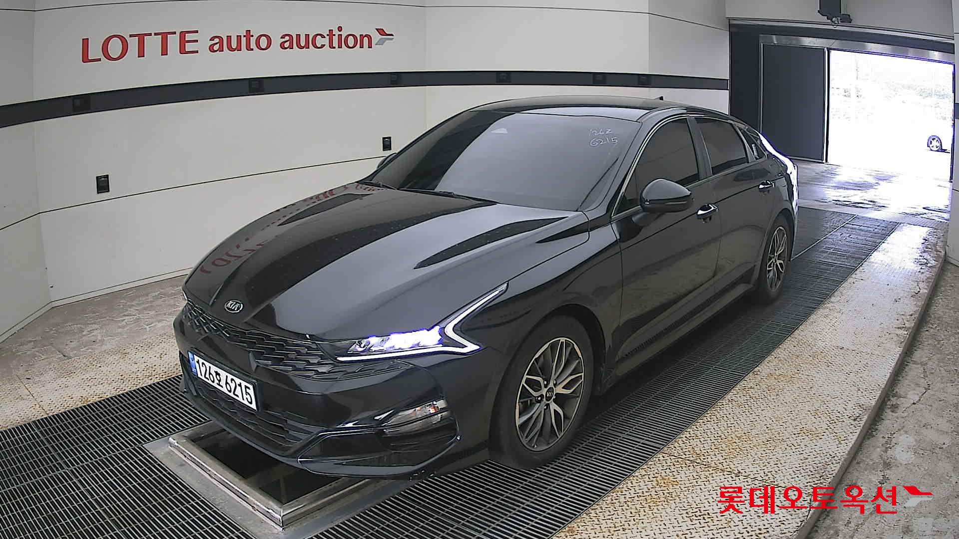 2021 - kia k5