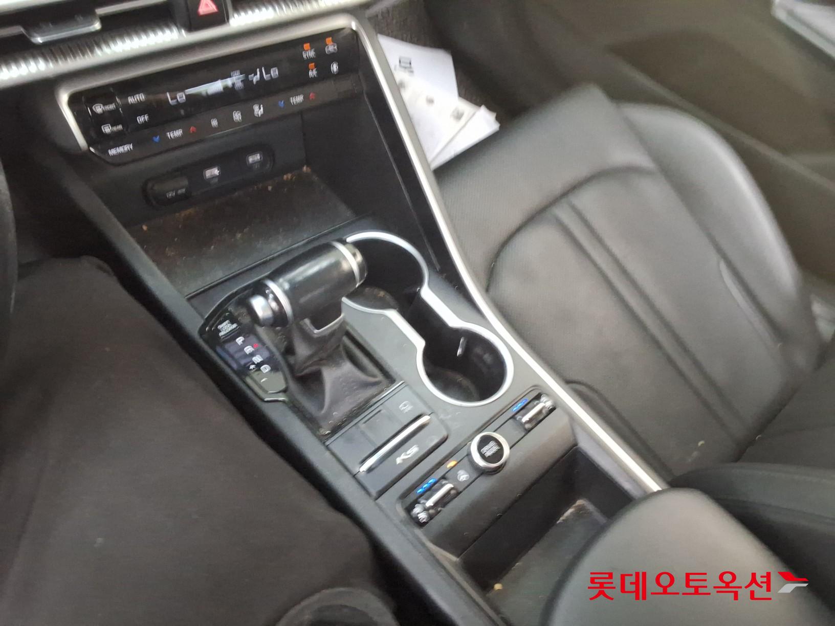 2021 - kia k5