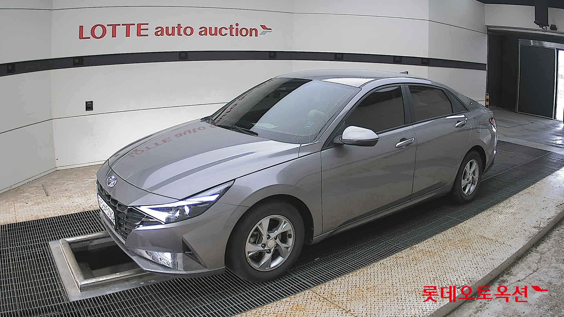 2021 - hyundai avante