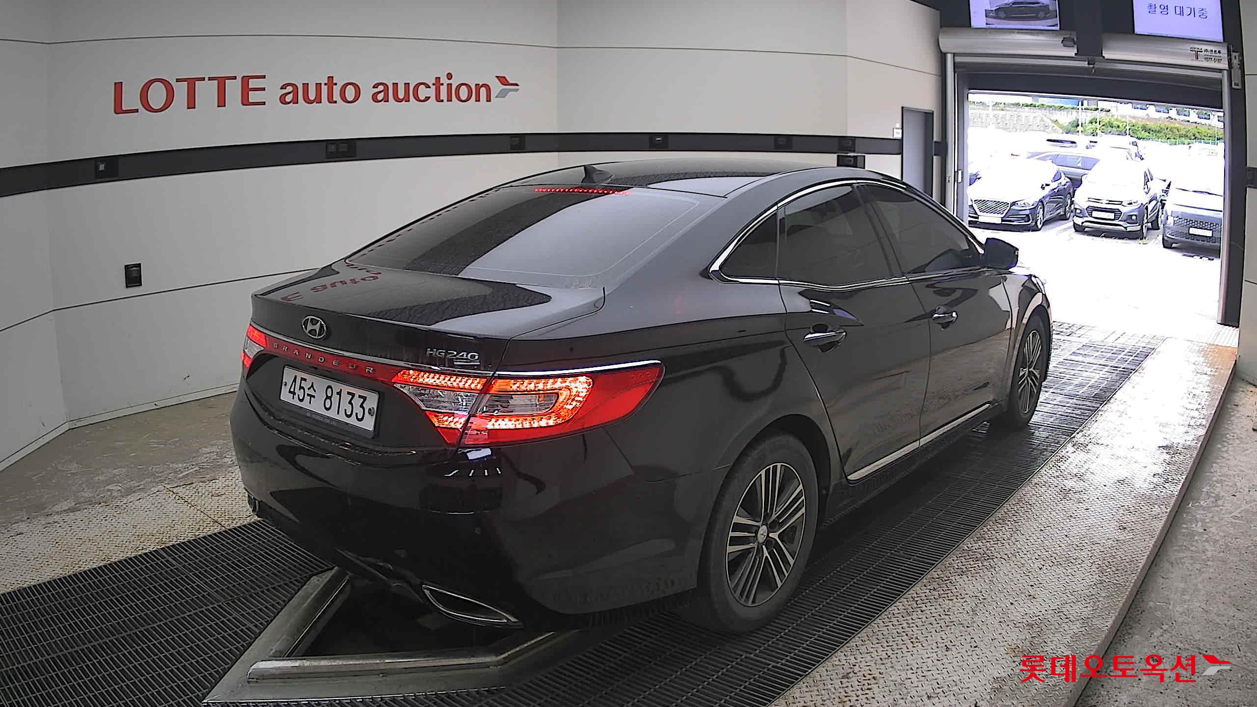 2014 - hyundai grandeur