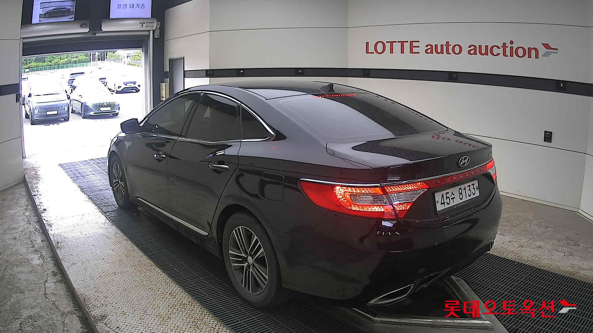 2014 - hyundai grandeur