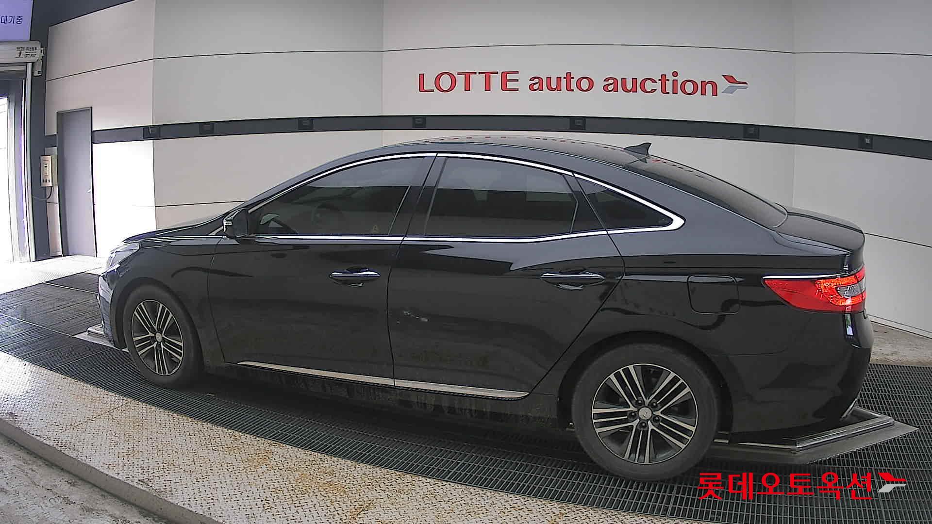 2014 - hyundai grandeur