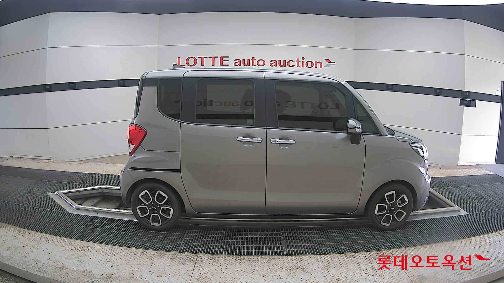2021 - kia ray