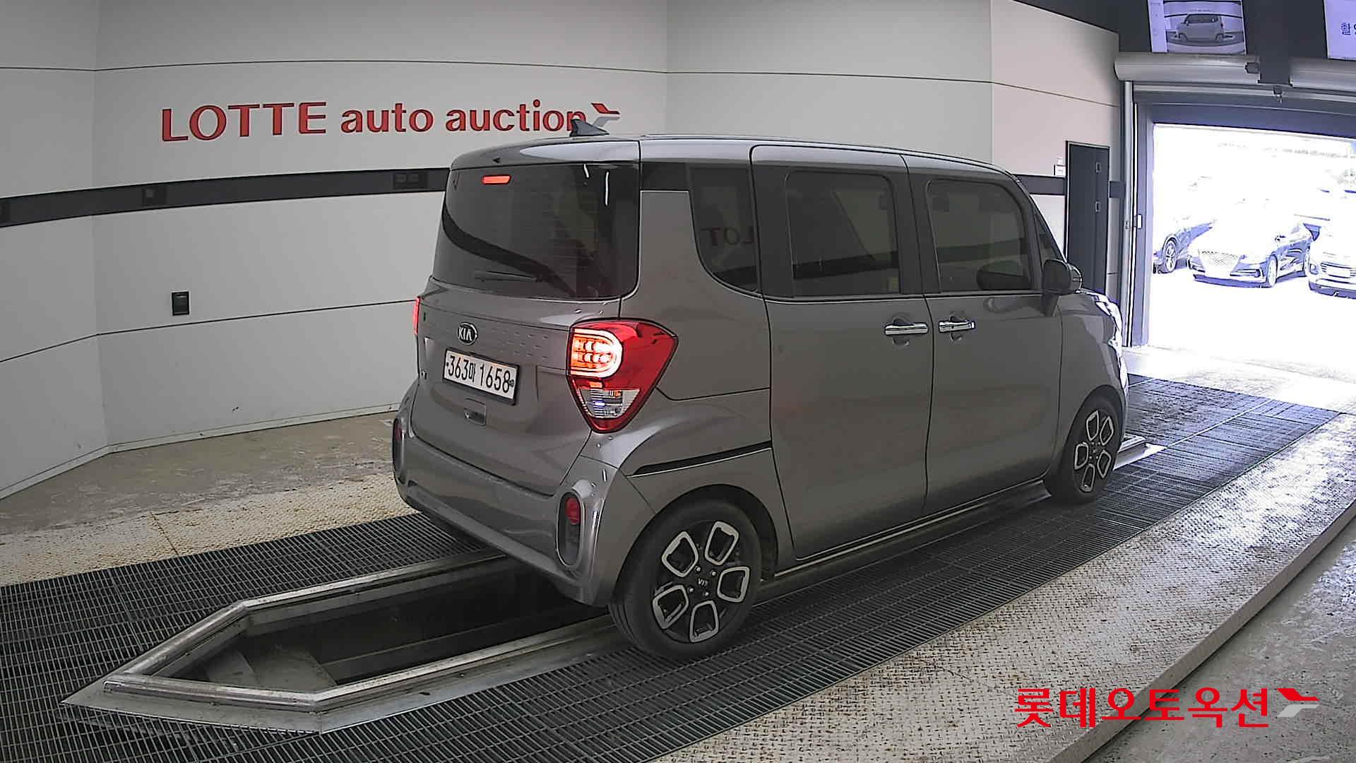 2021 - kia ray