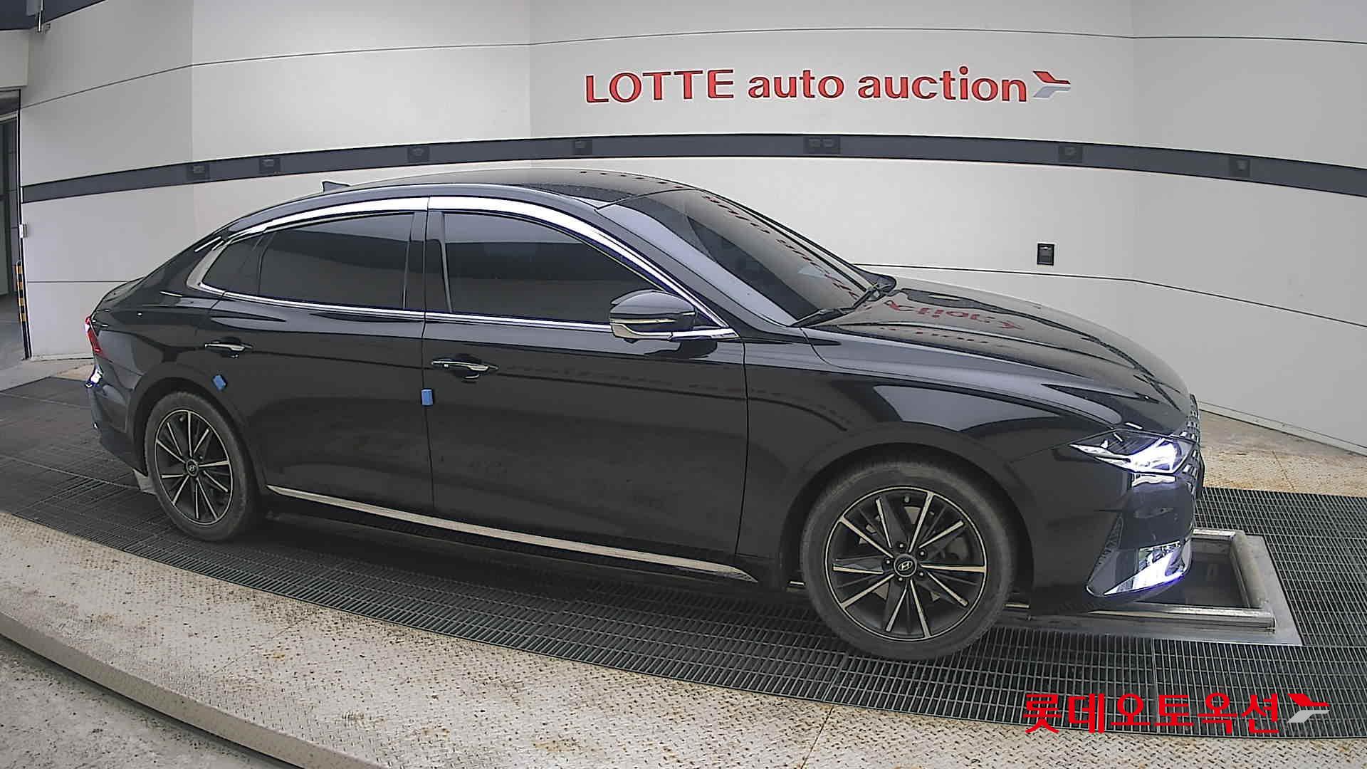 2020 - hyundai grandeur