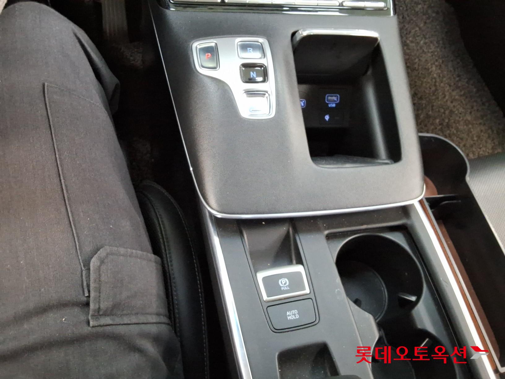 2020 - hyundai grandeur