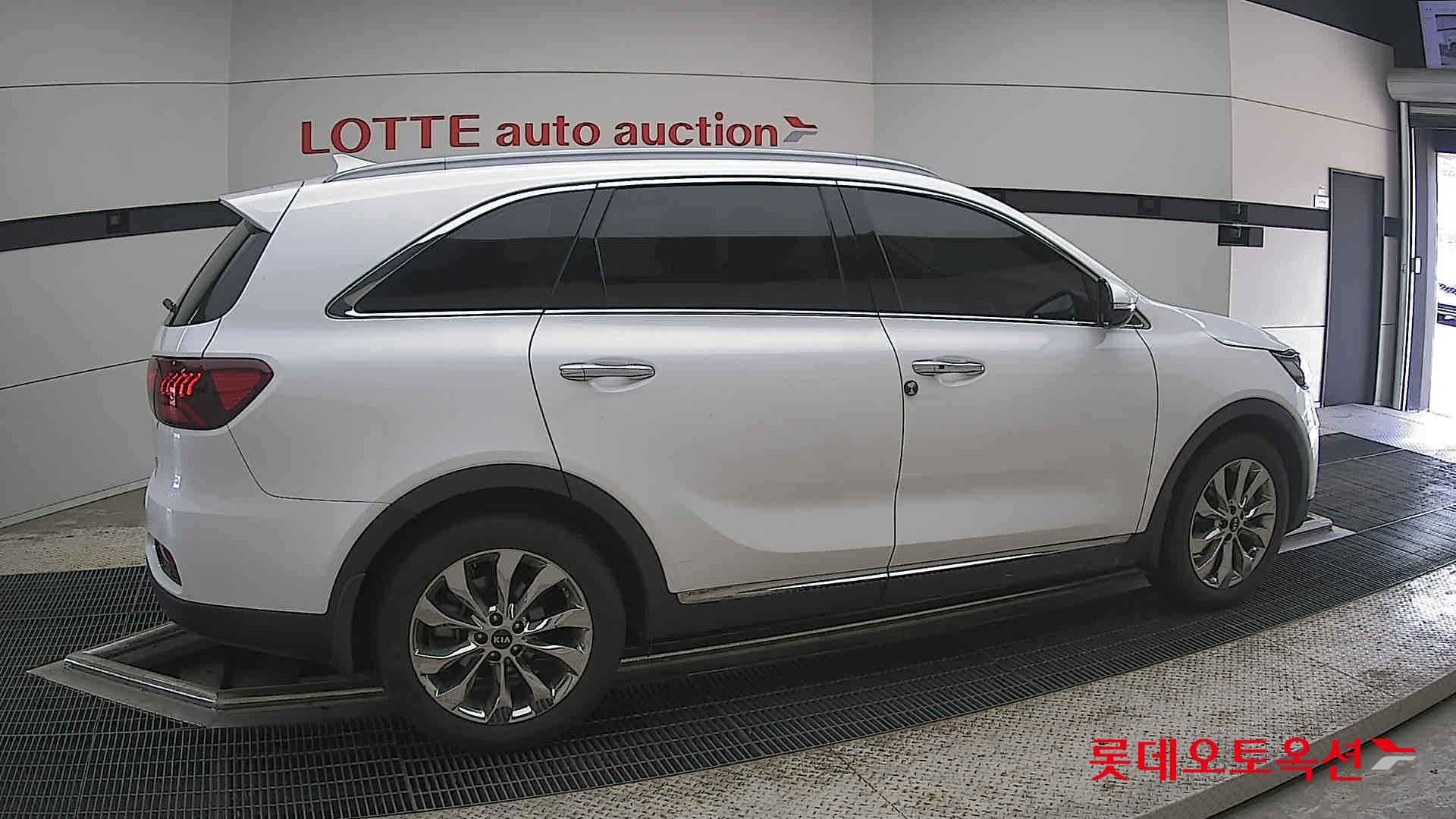 2019 - kia sorento