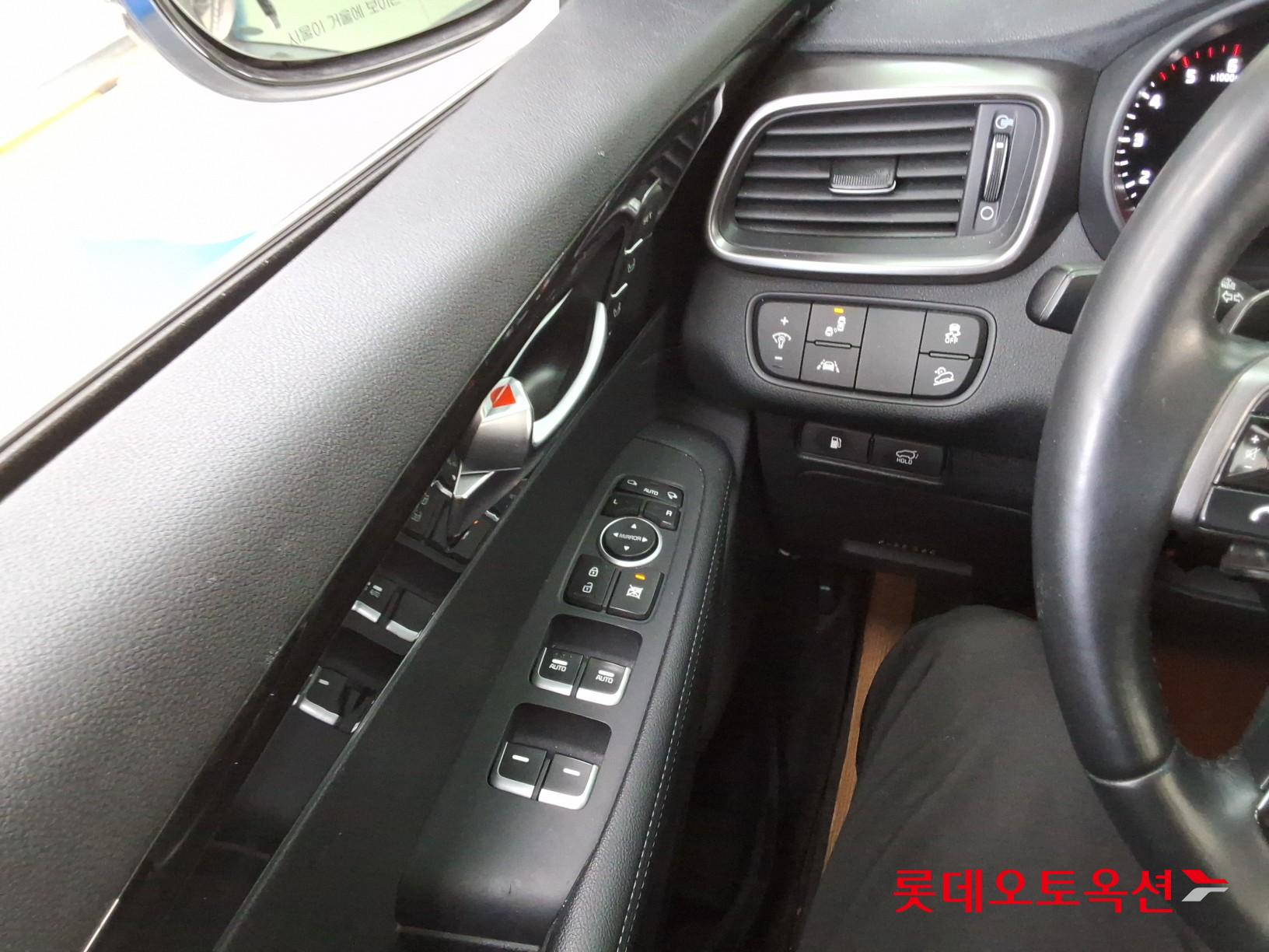 2019 - kia sorento