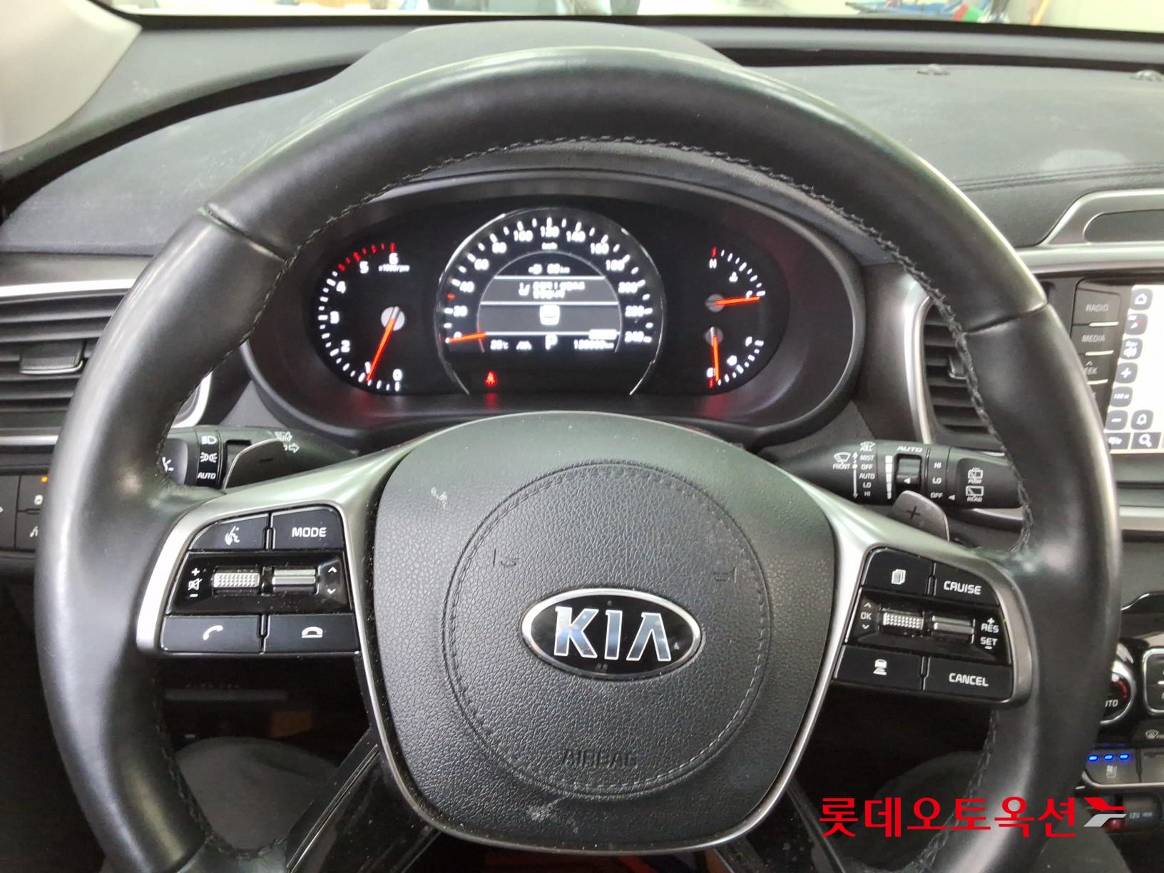 2019 - kia sorento