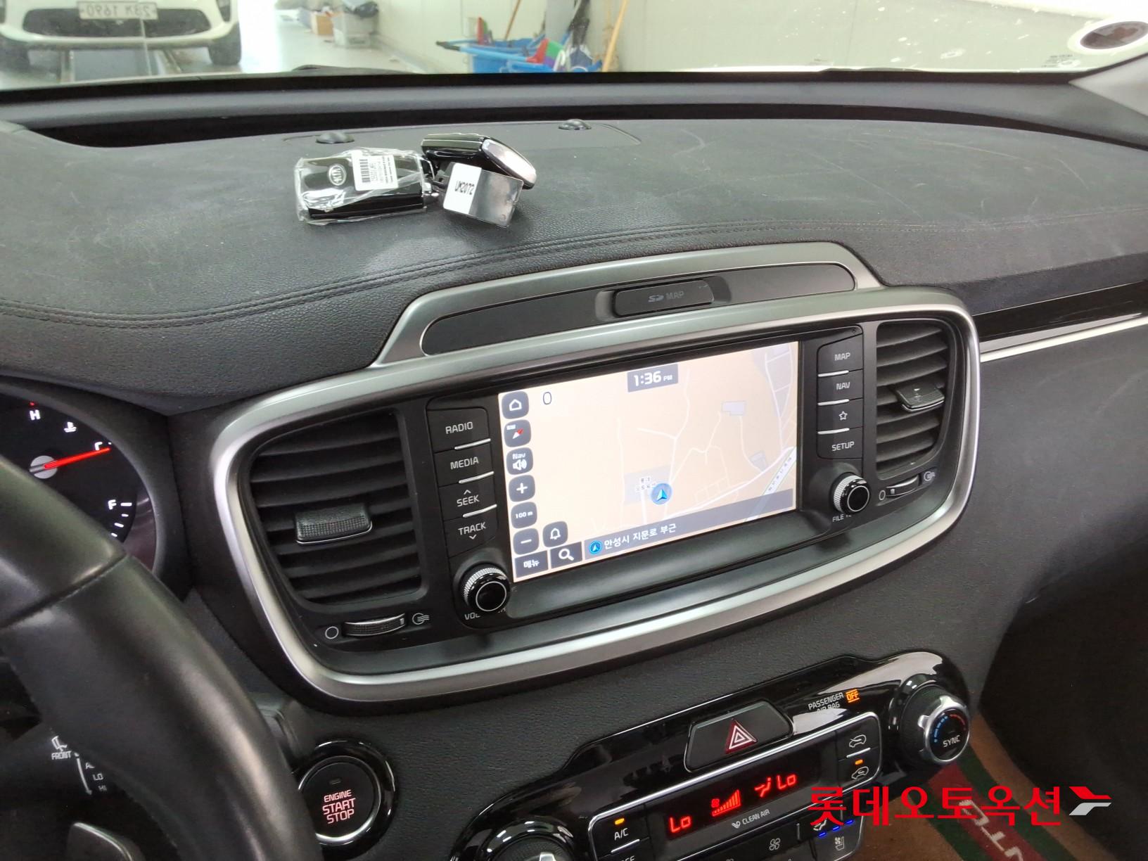 2019 - kia sorento