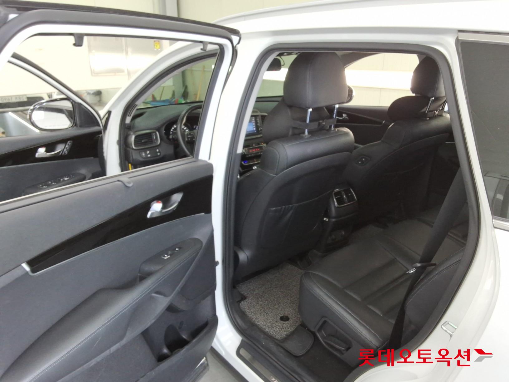 2019 - kia sorento