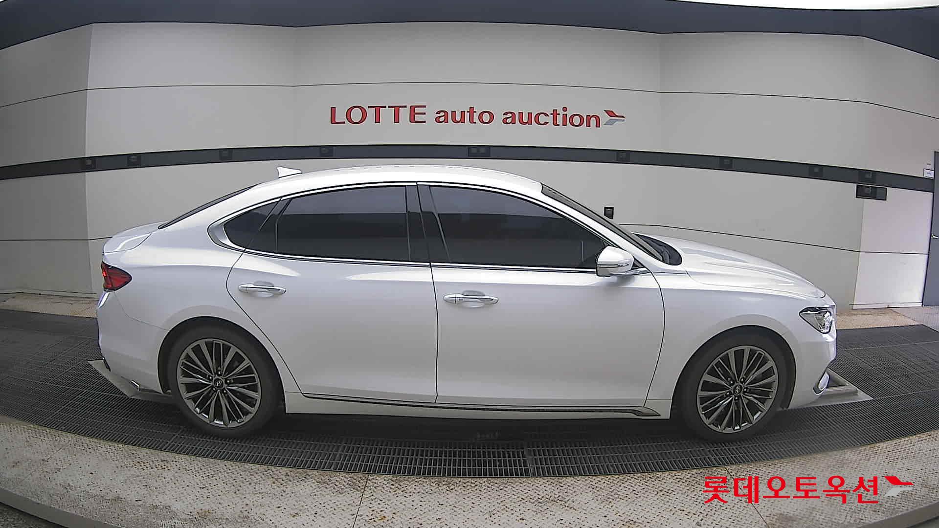 2018 - hyundai grandeur