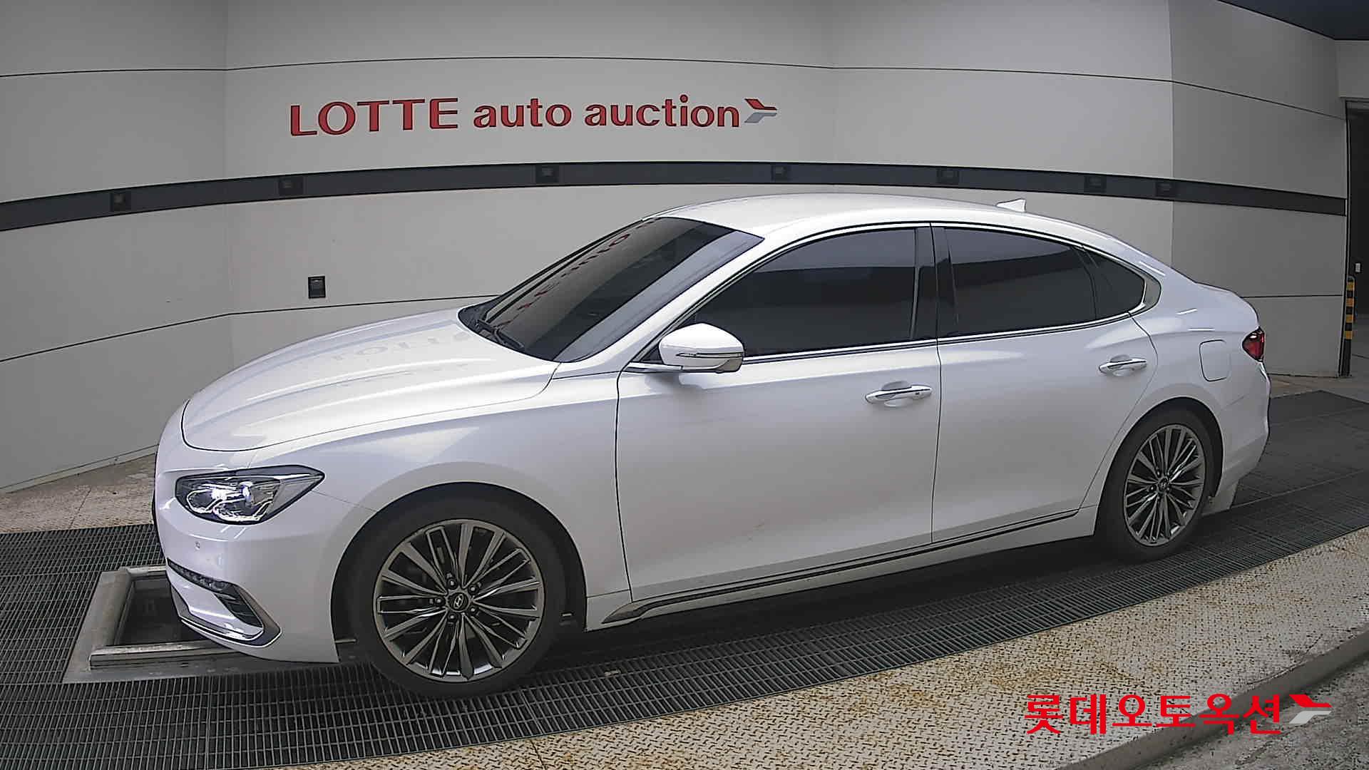 2018 - hyundai grandeur
