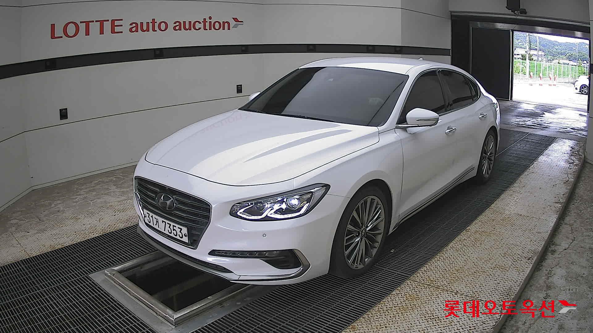 2018 - hyundai grandeur