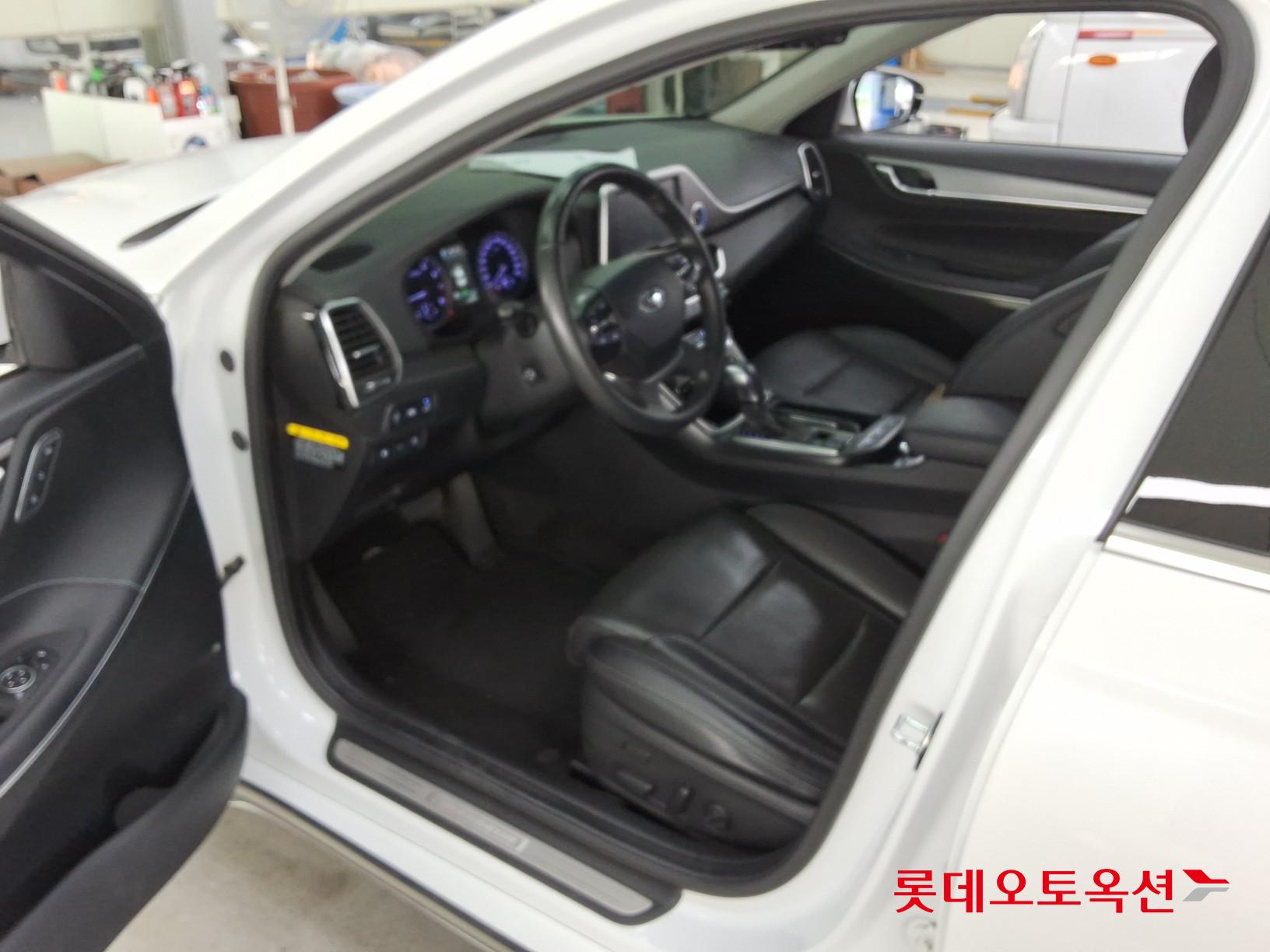 2018 - hyundai grandeur