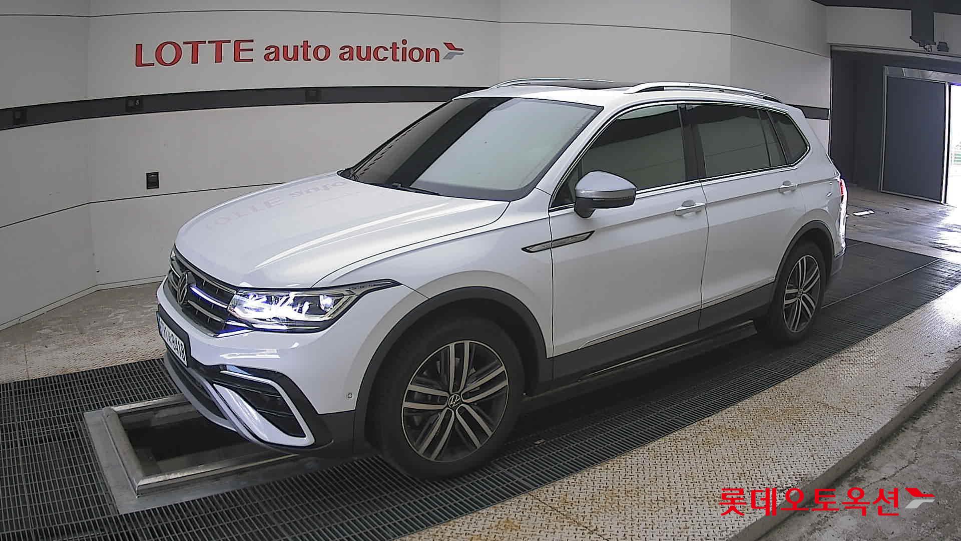 2022 - volkswagen tiguan