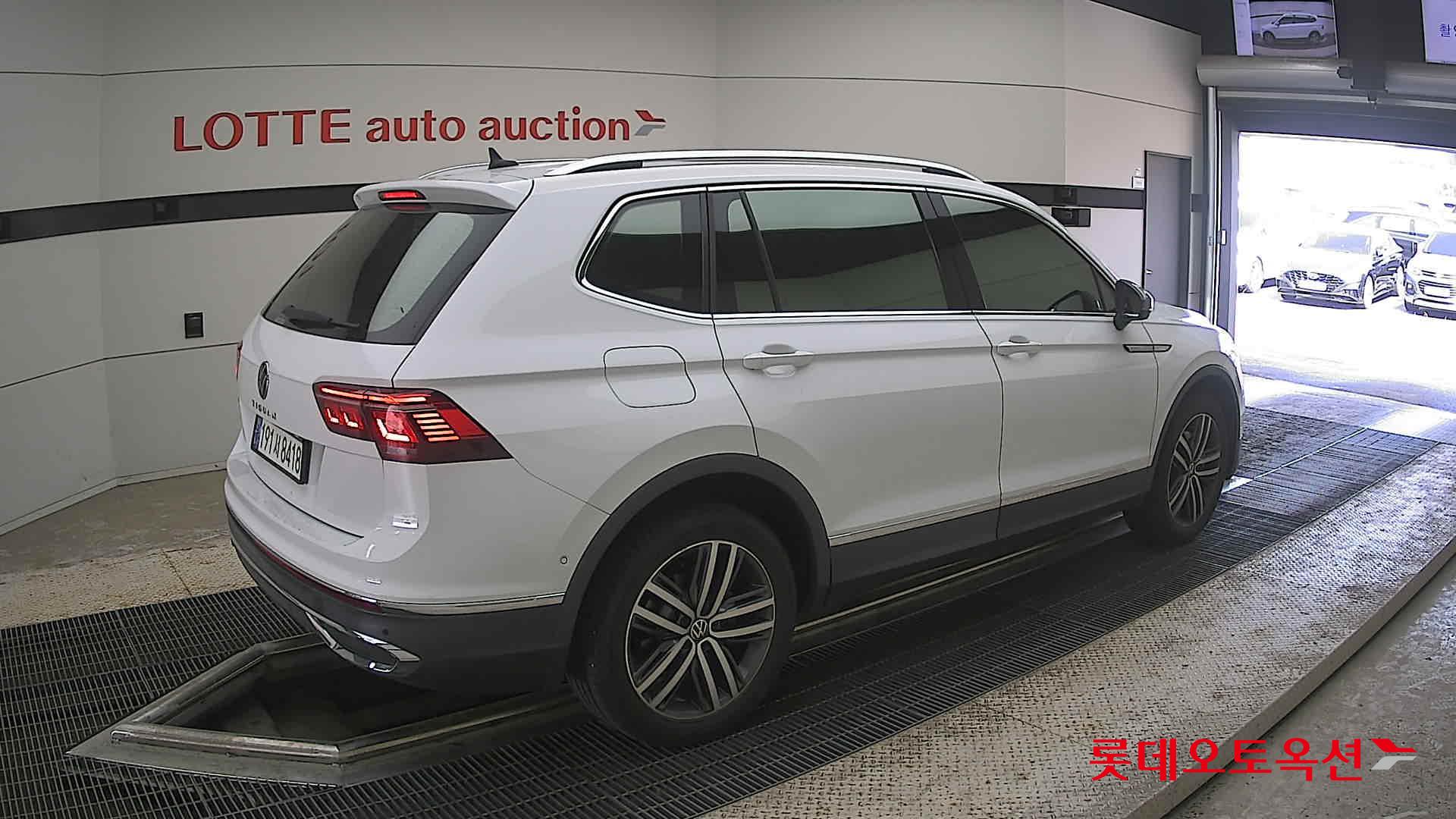 2022 - volkswagen tiguan