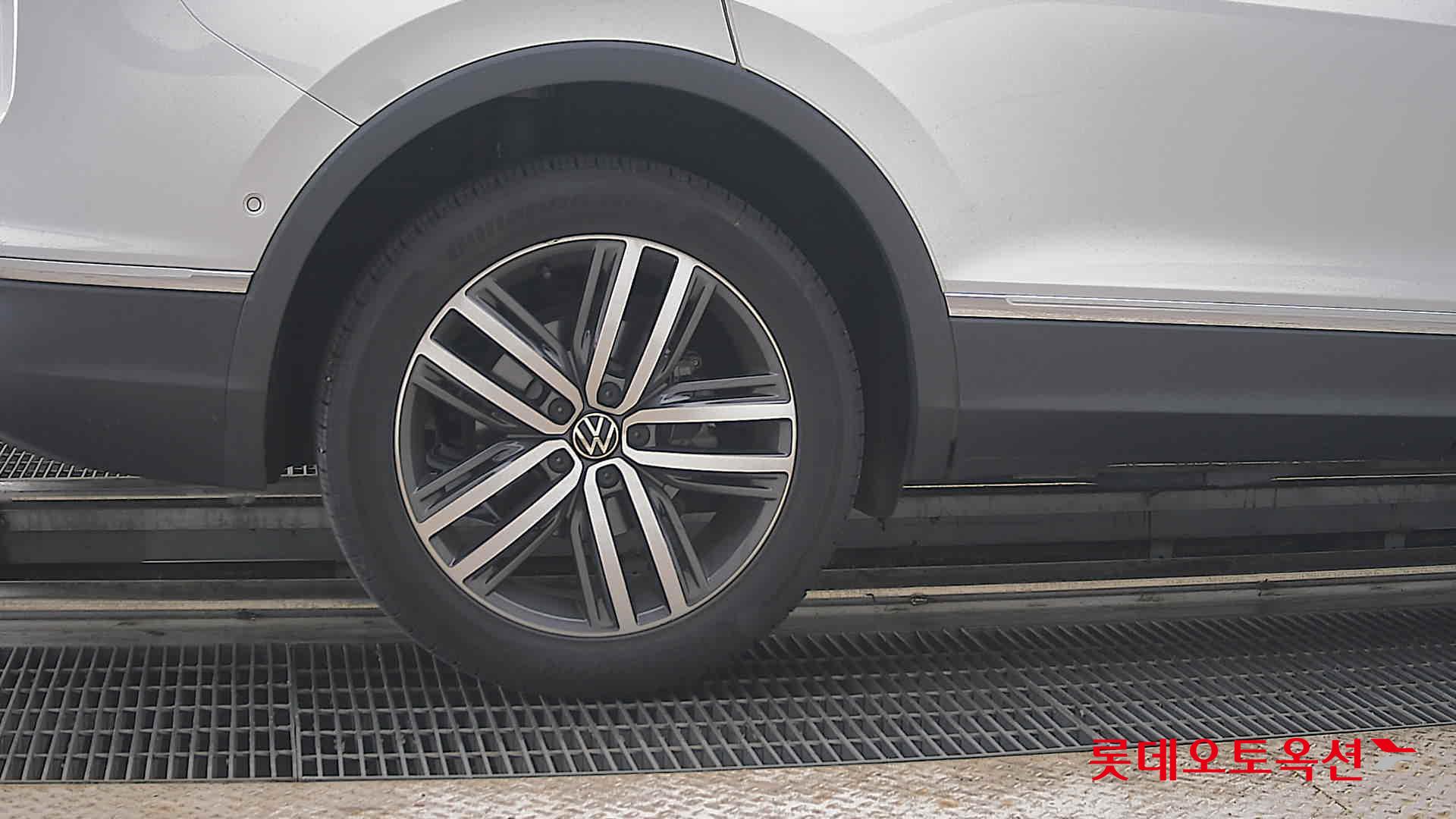 2022 - volkswagen tiguan