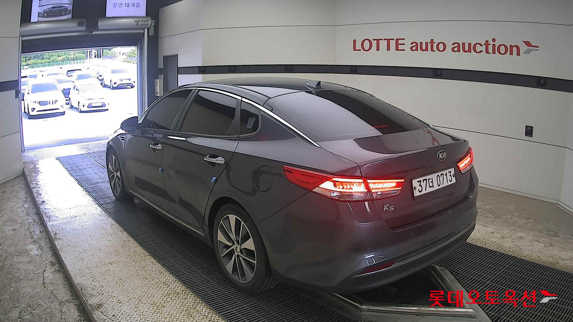 2016 - kia k5