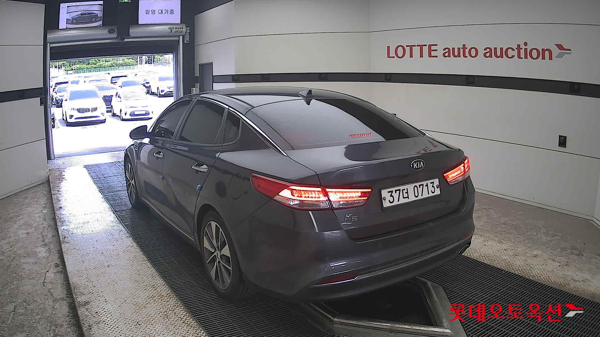 2016 - kia k5