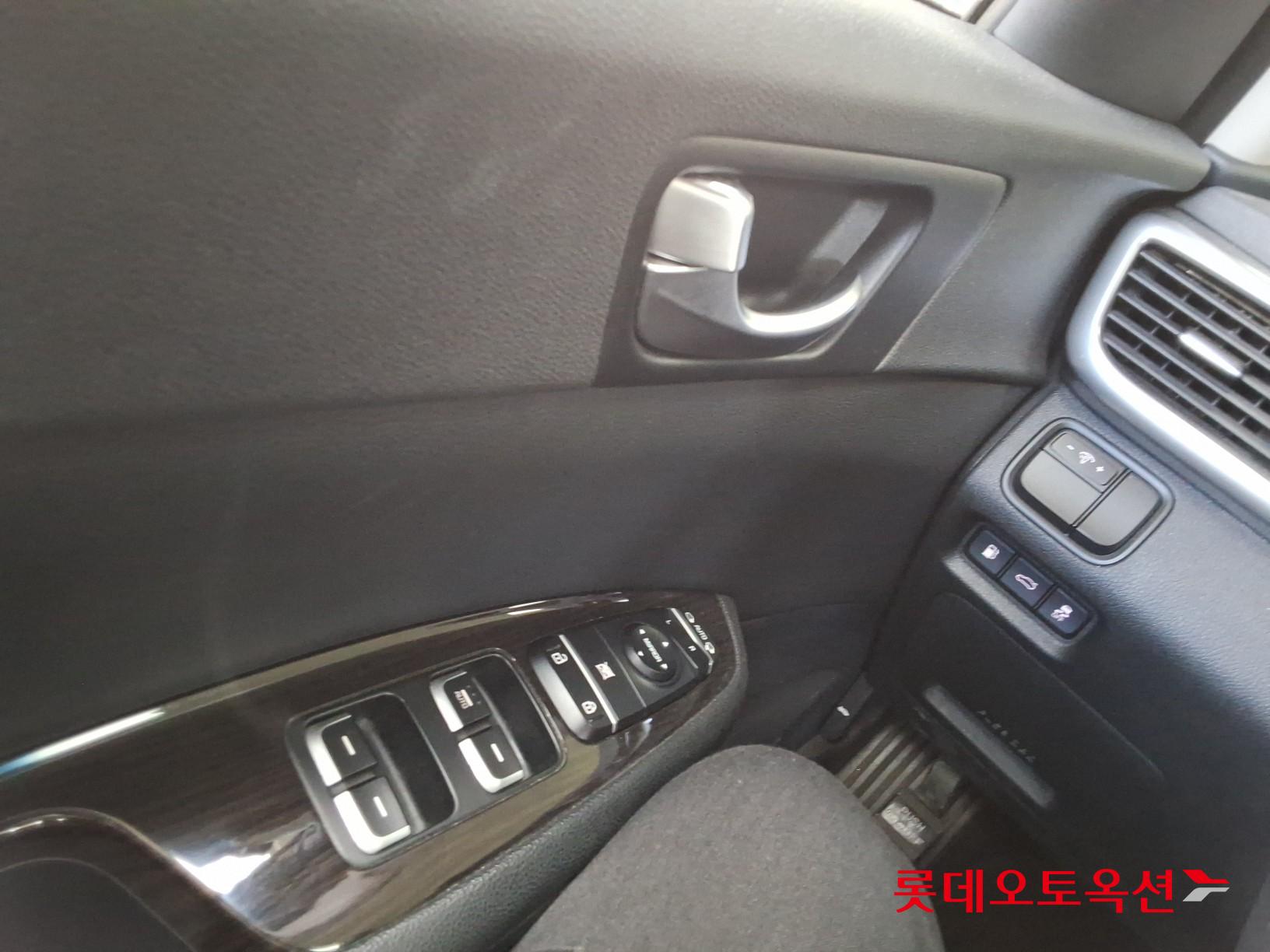2016 - kia k5