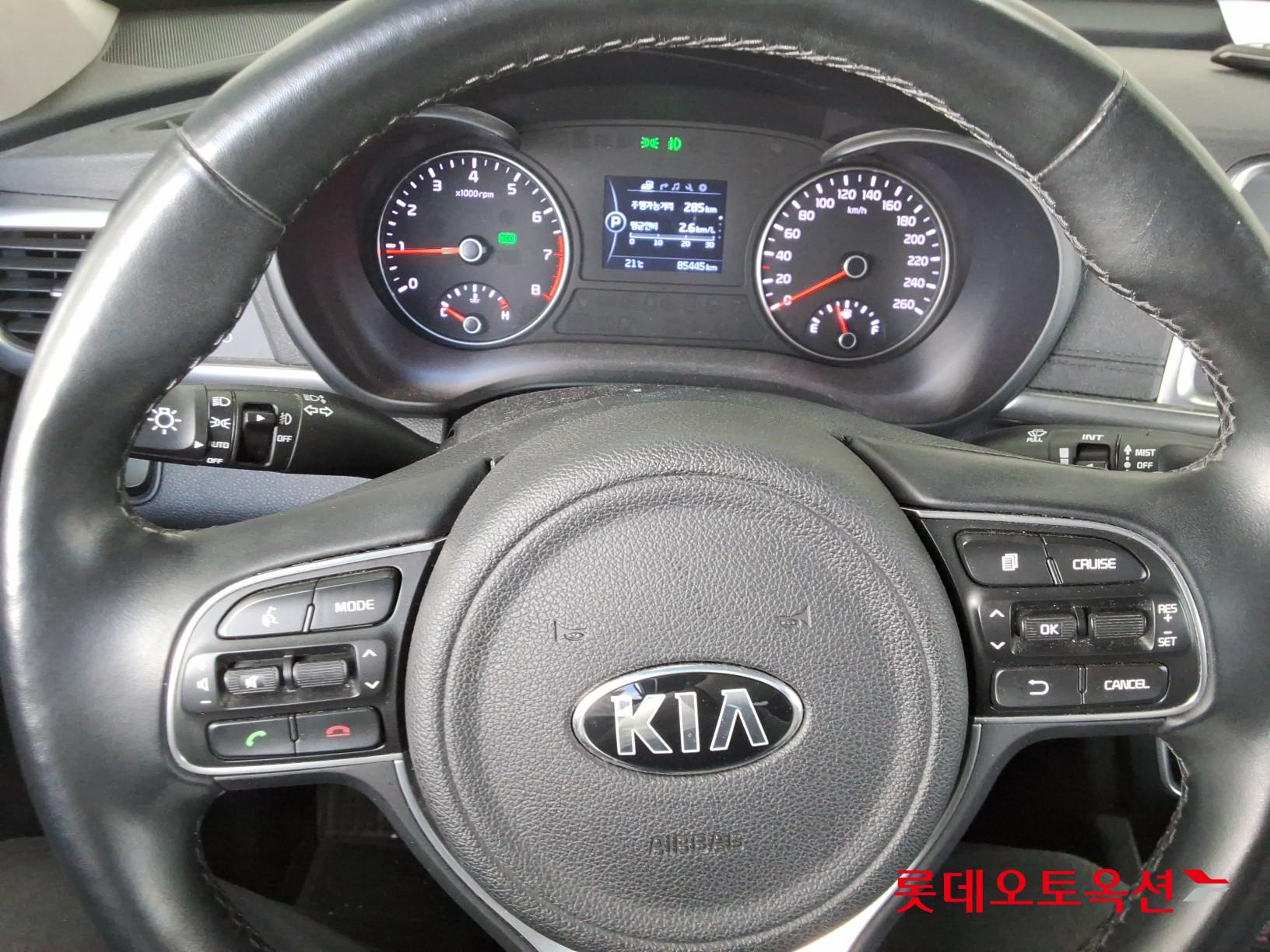 2016 - kia k5