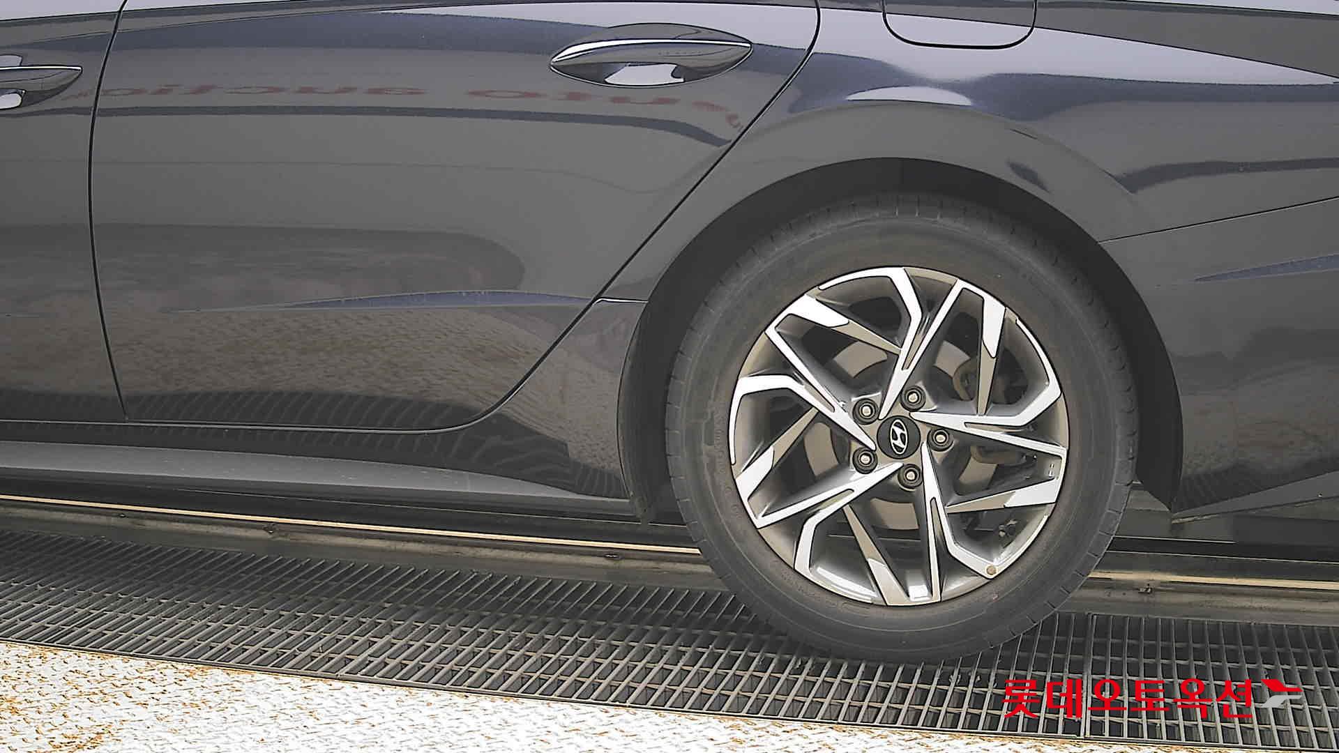 2020 - hyundai sonata