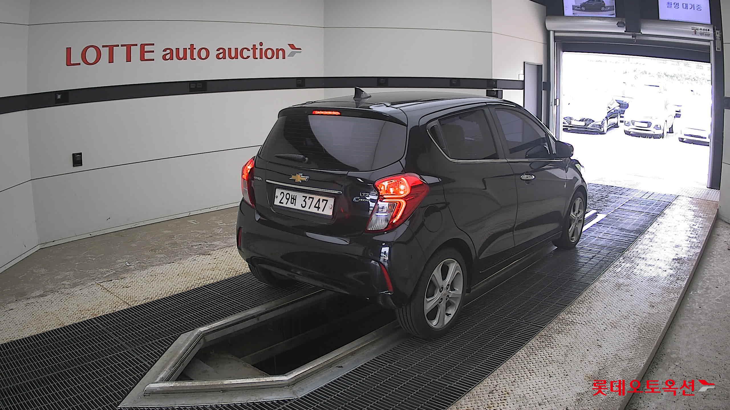 2016 - chevrolet spark