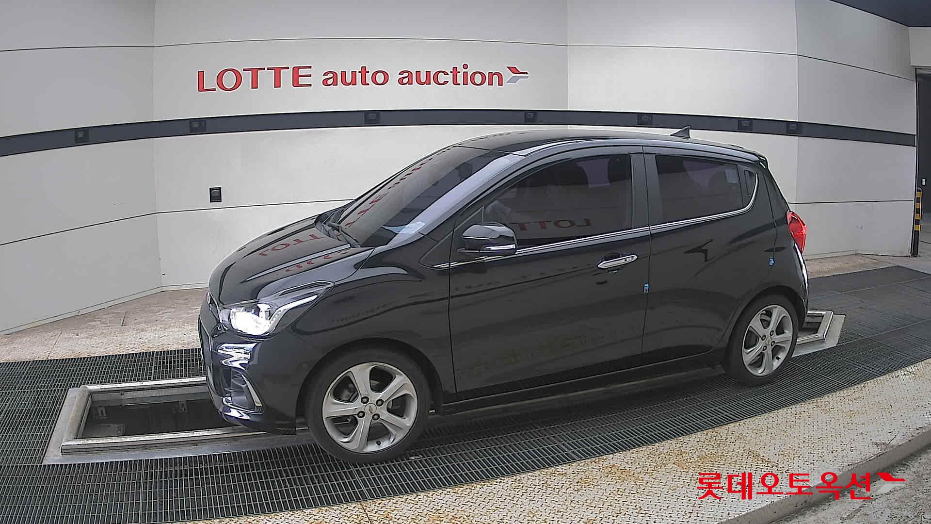 2016 - chevrolet spark