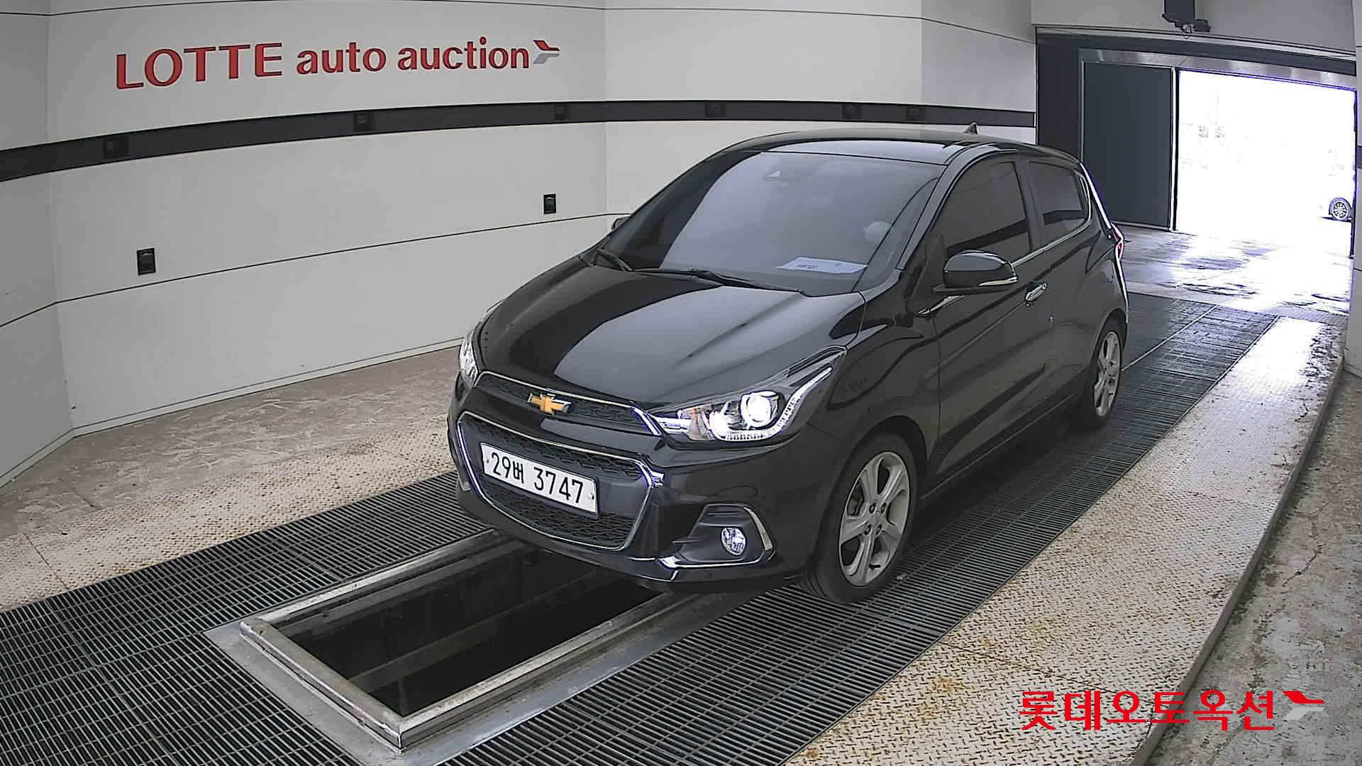 2016 - chevrolet spark