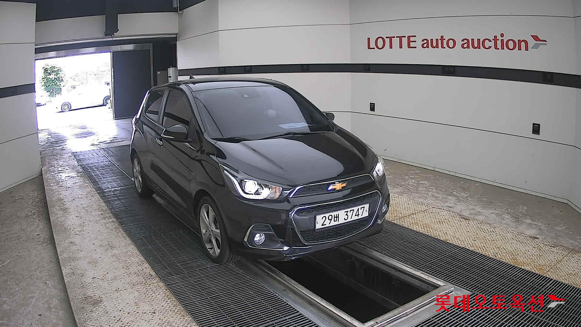 2016 - chevrolet spark