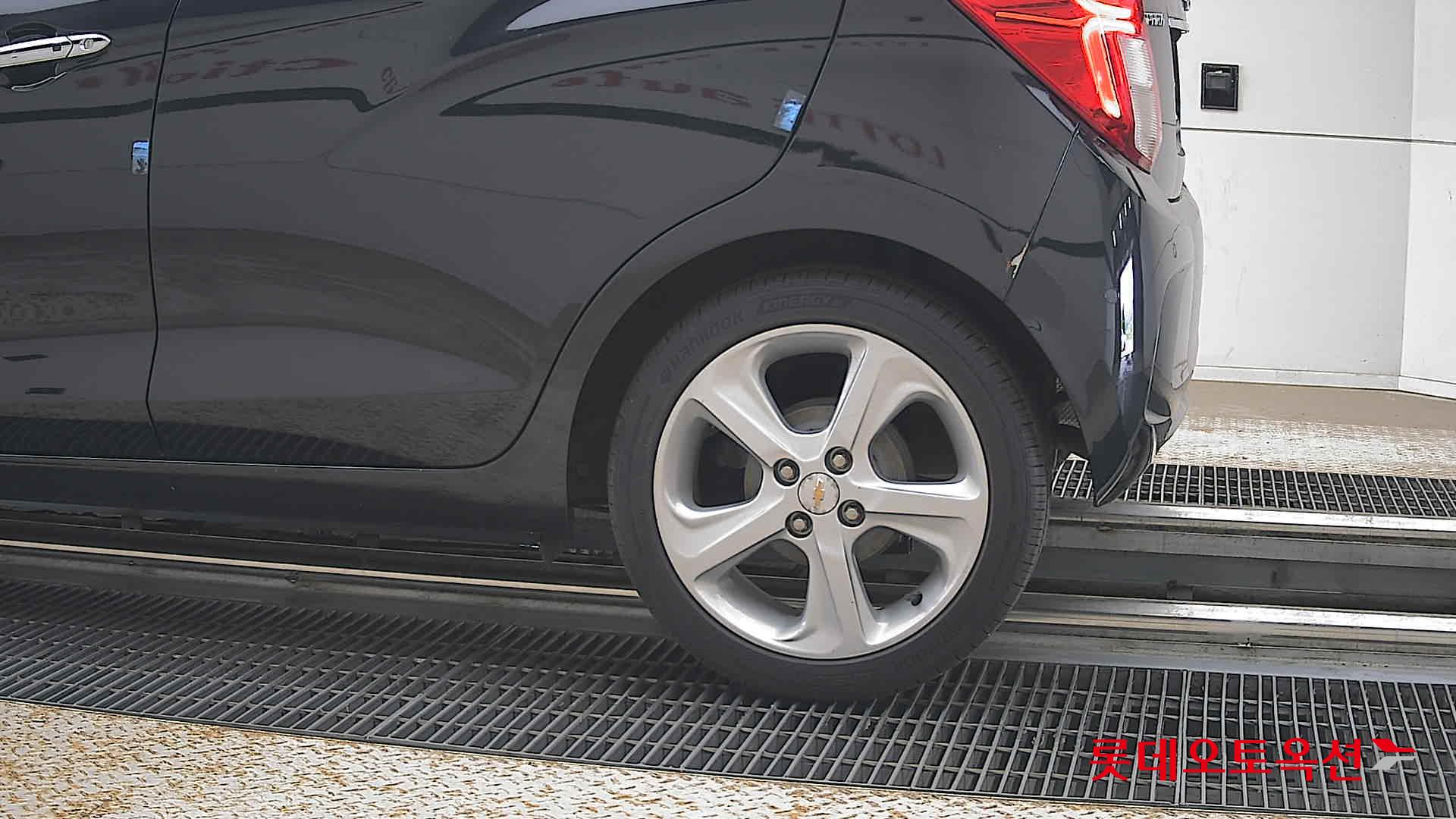 2016 - chevrolet spark
