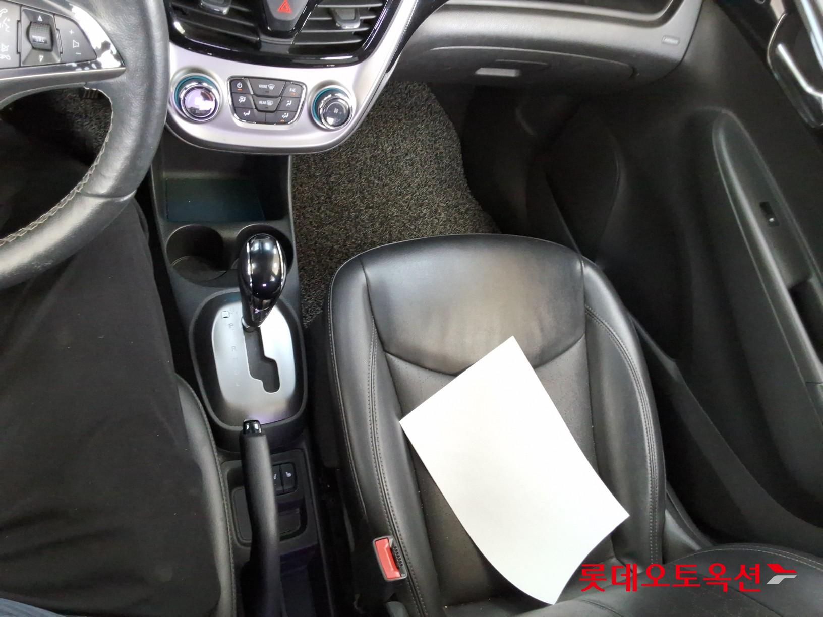 2016 - chevrolet spark