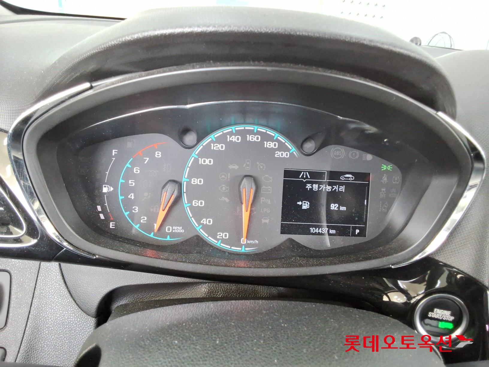 2016 - chevrolet spark