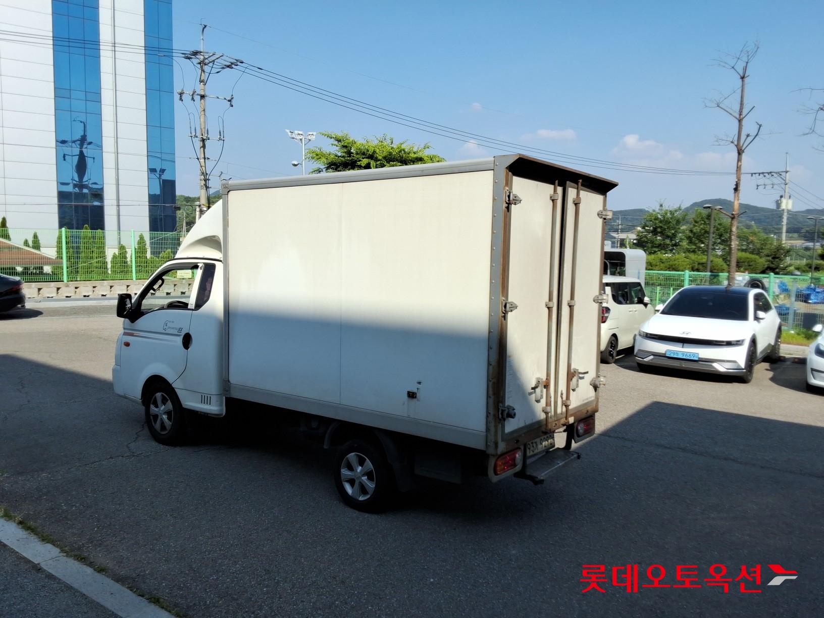 2016 - hyundai porter