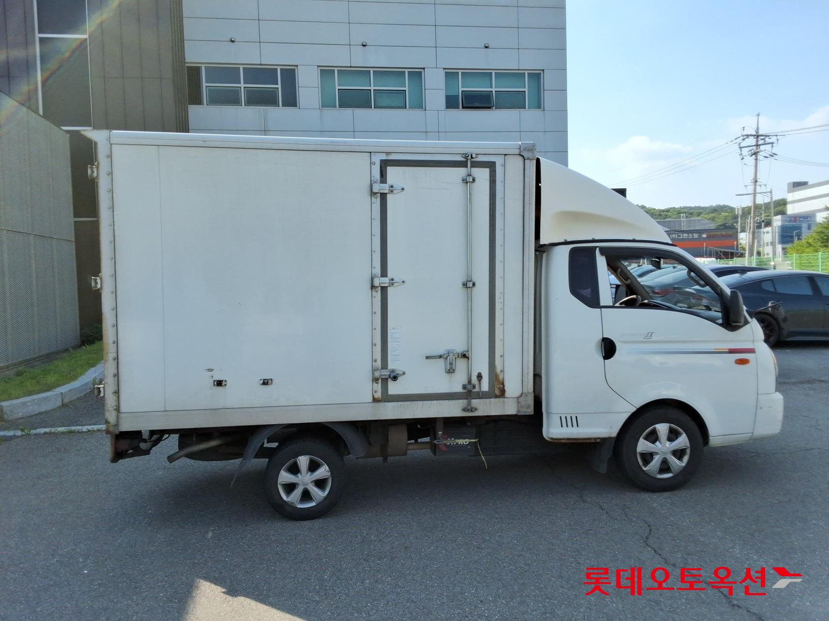 2016 - hyundai porter