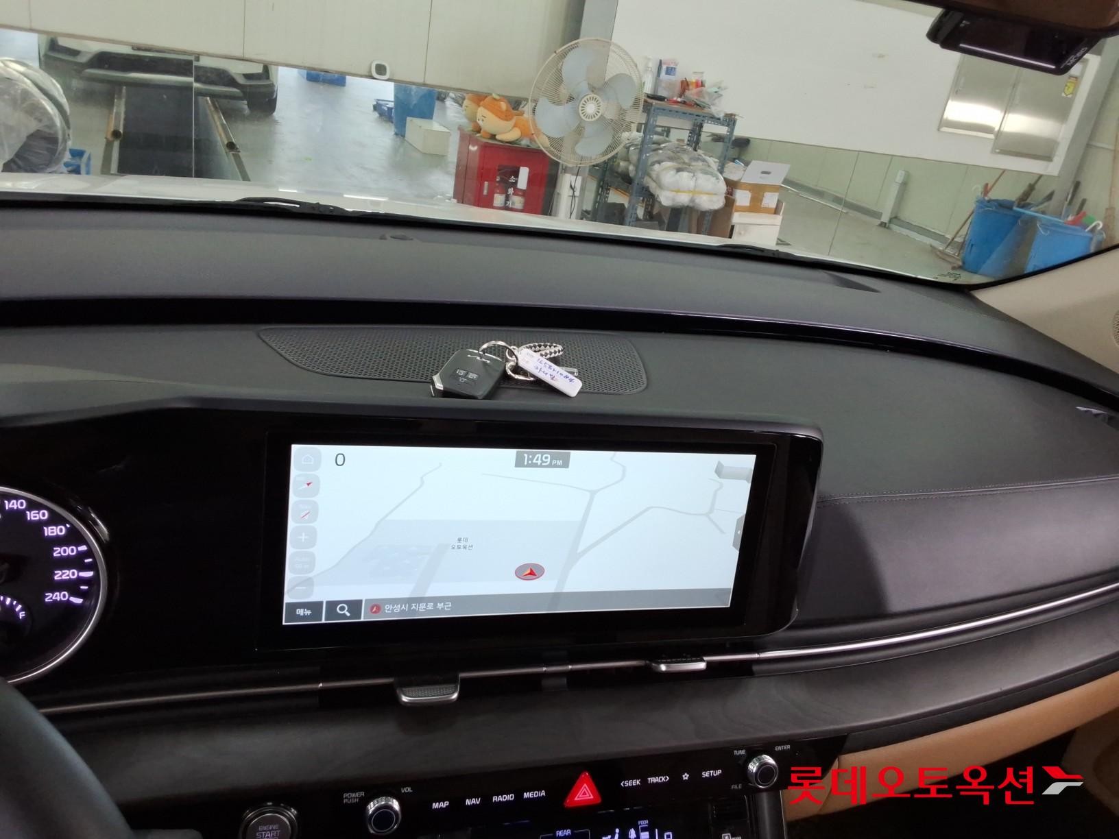 2022 - kia carnival