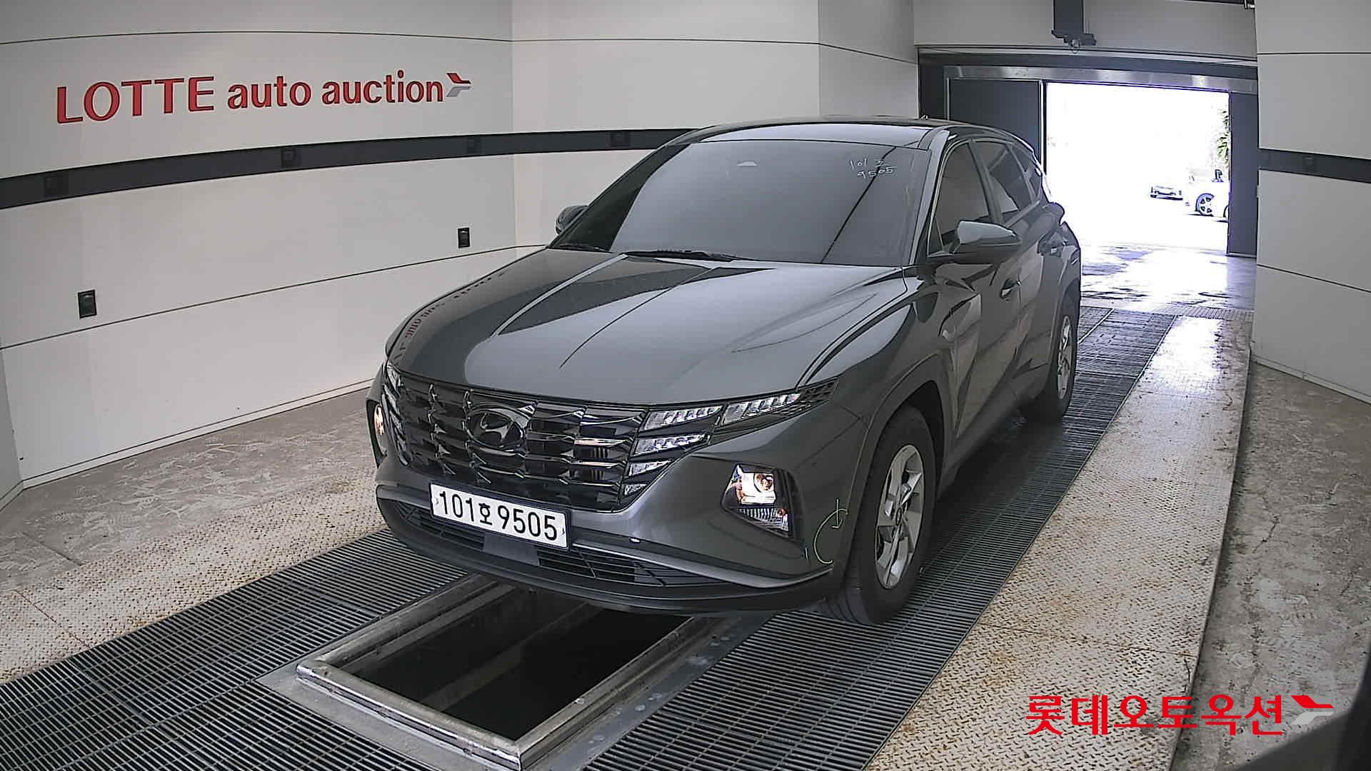 2021 - hyundai tucson